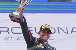 开云体育在线-关于红牛车队绝杀威廉姆斯，周冠宇带队取胜的信息