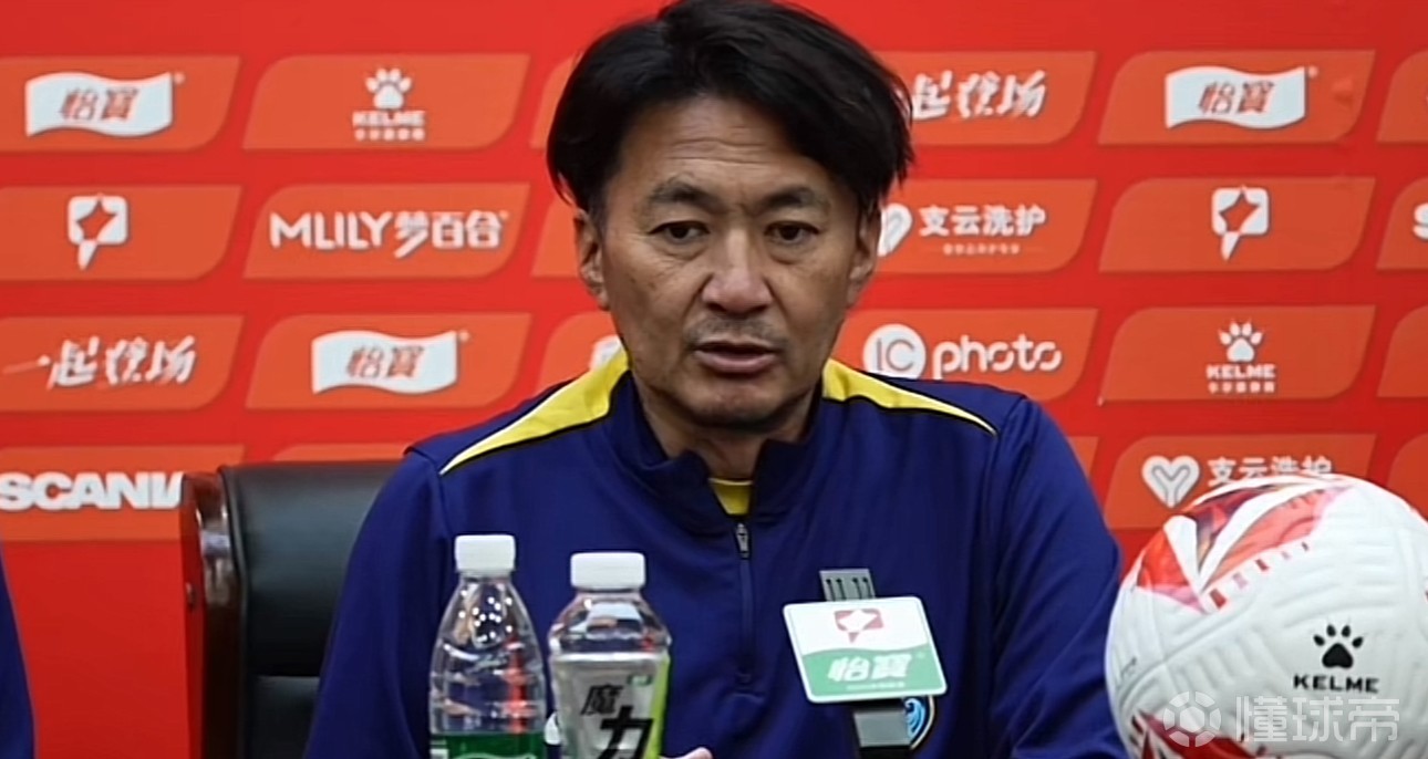 失利后，球队教练发表了振奋人心的激励讲话的简单介绍