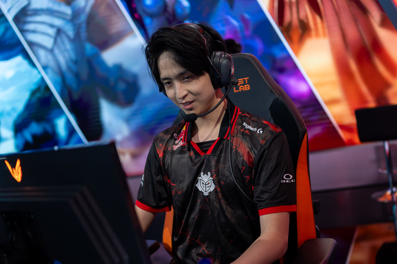 CLG险胜TL，Hanssama打出惊人五杀小组赛2:1（洛杉矶）