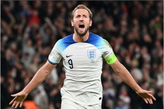 英格兰队获得关键胜利，锁定下一阶段晋级