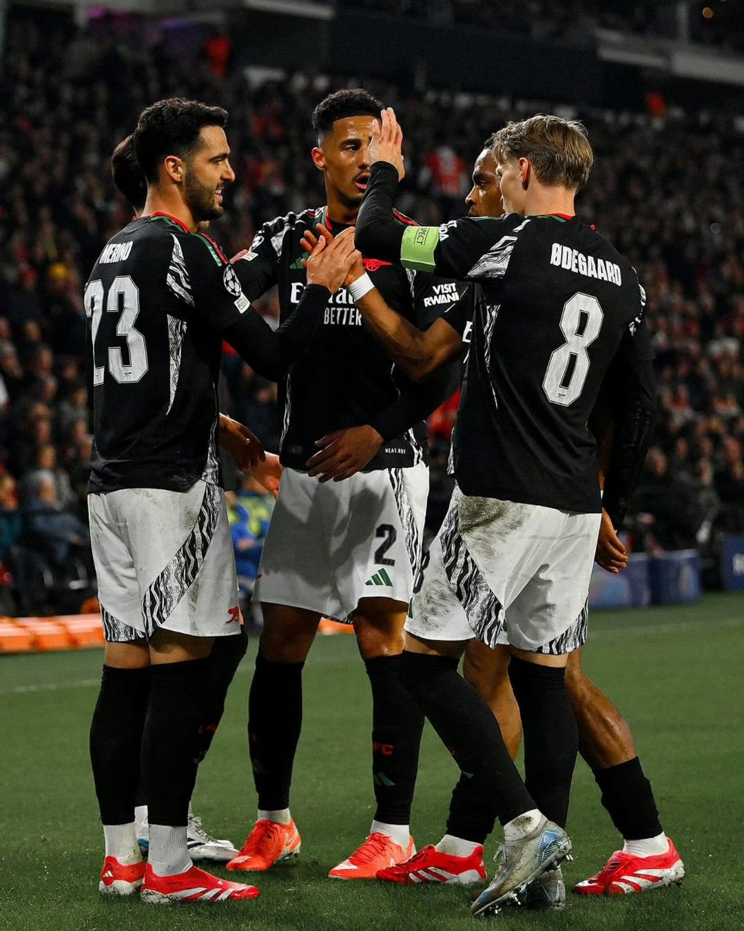 阿森纳翻盘丹麦，孙兴慜统治全场